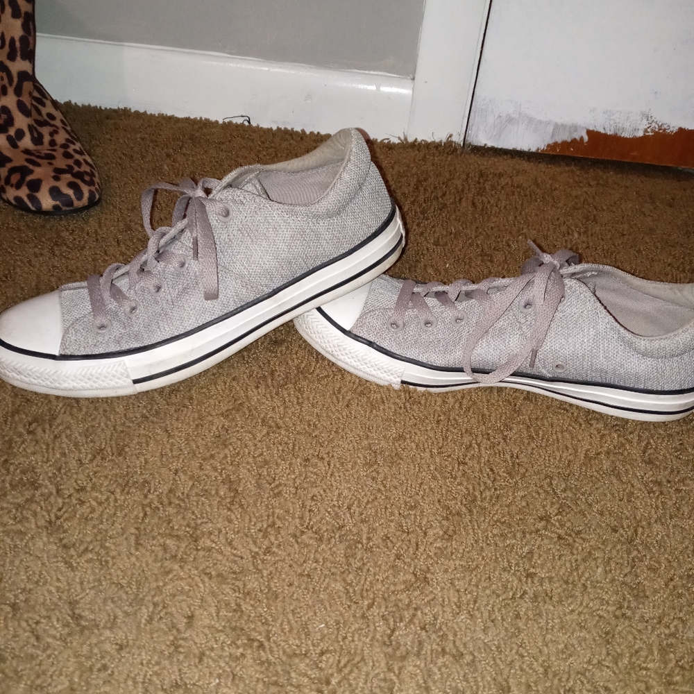 Size 9.5 All Star Converse.